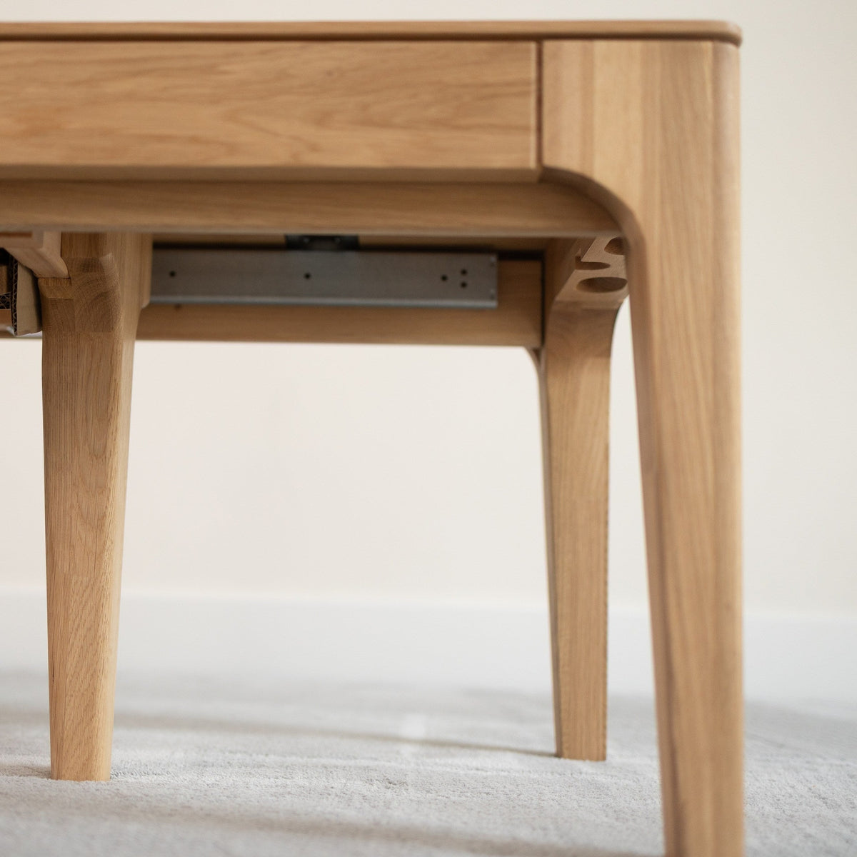 Creativ extendable solid oak bench | VESKOR
