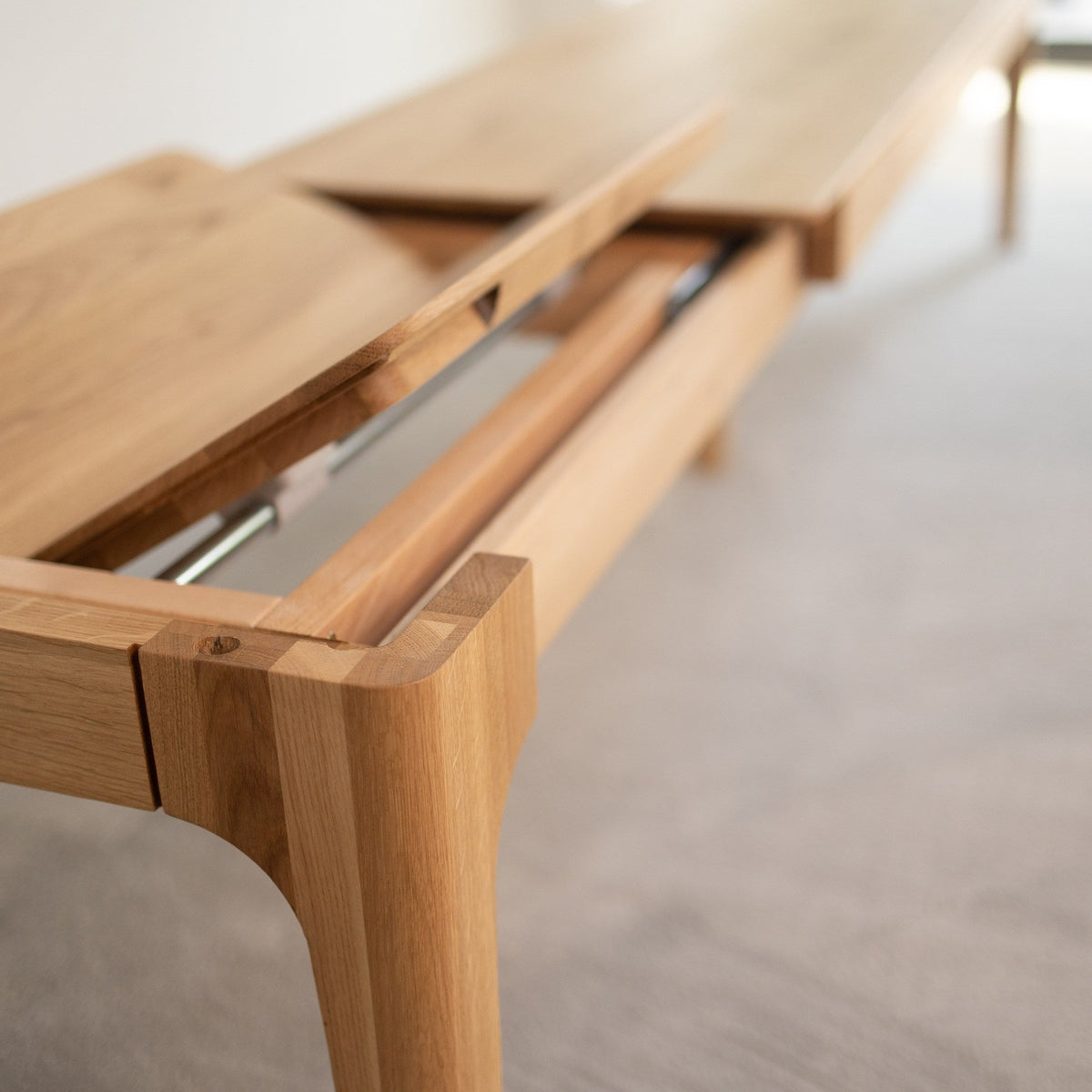 Creativ extendable solid oak bench | VESKOR