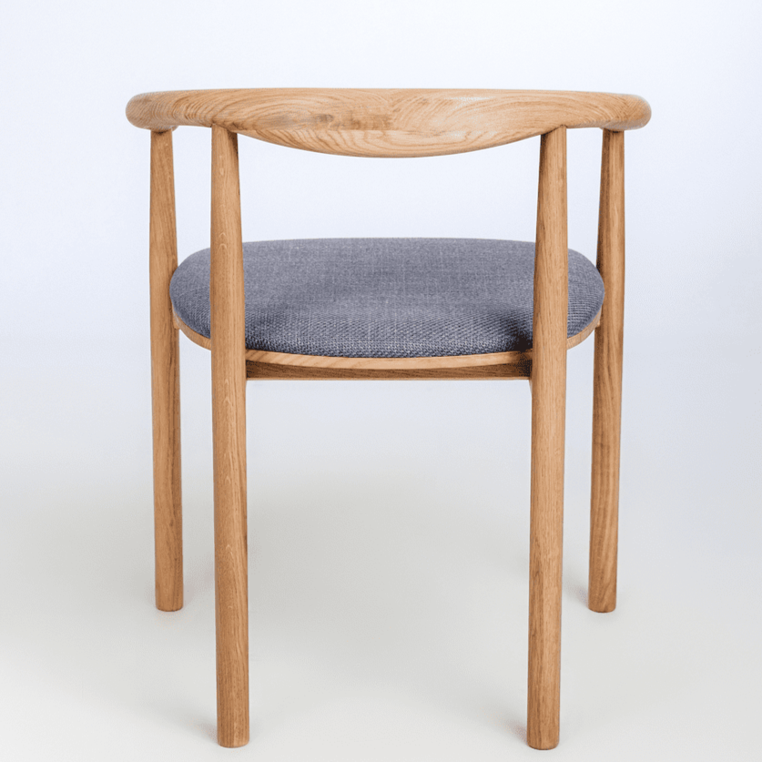 Pack de 2 o 4 Sillas de Madera Maciza de Roble Tapizadas Lea | NordicStory