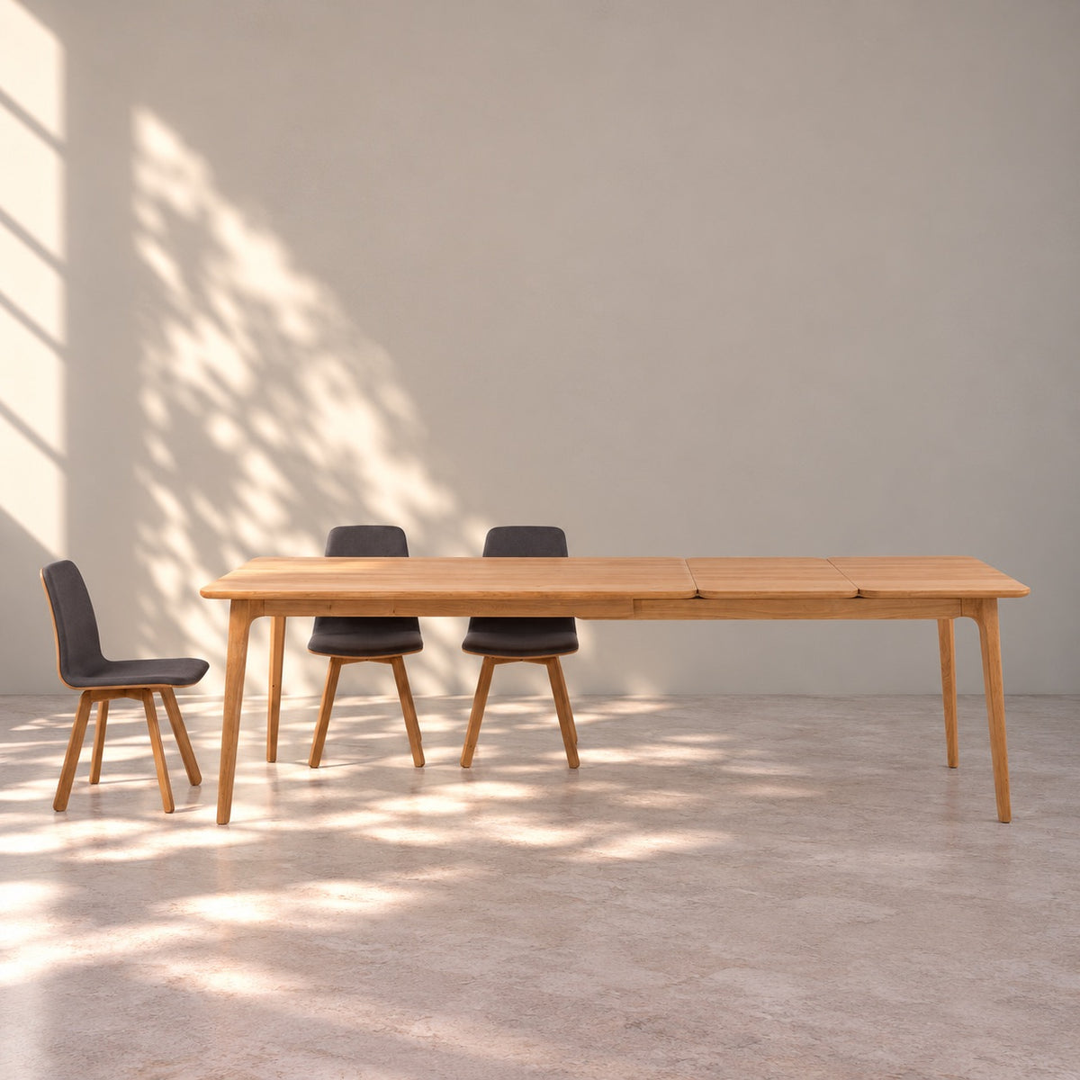 Mesa de comedor extensible de madera maciza de roble TOKIO | VESKOR