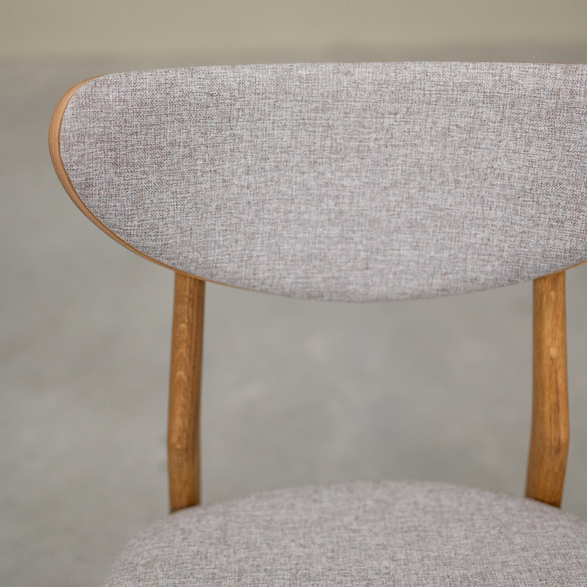 Pack de 2 o 4 sillas de madera maciza de roble Maxwell | VESKOR