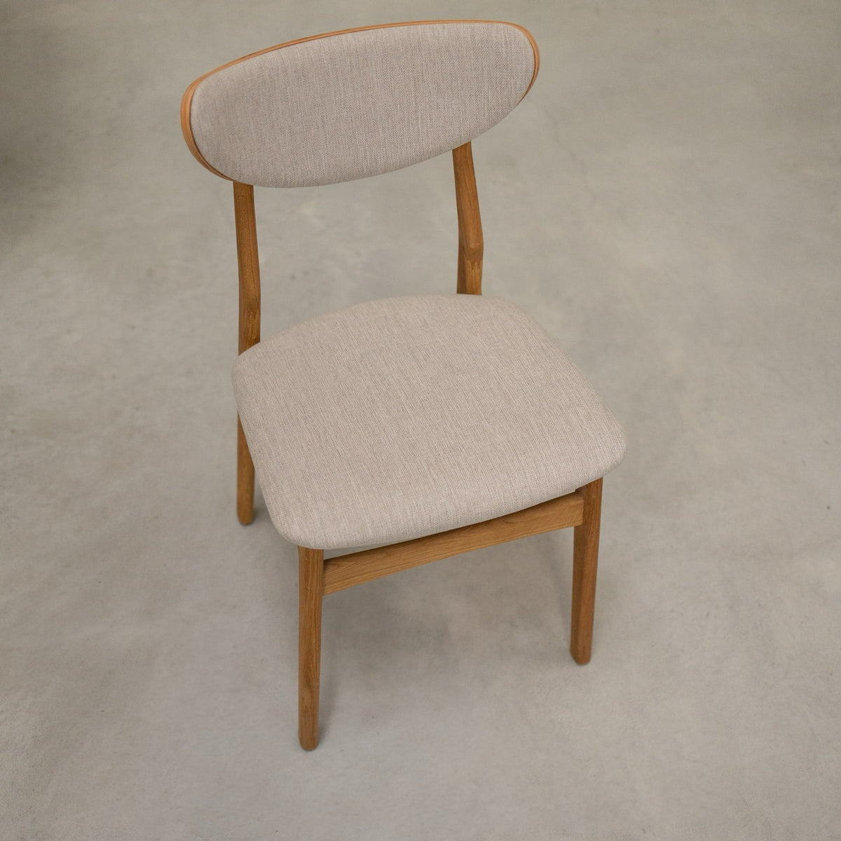 Pack de 2 o 4 sillas de madera maciza de roble Maxwell | VESKOR