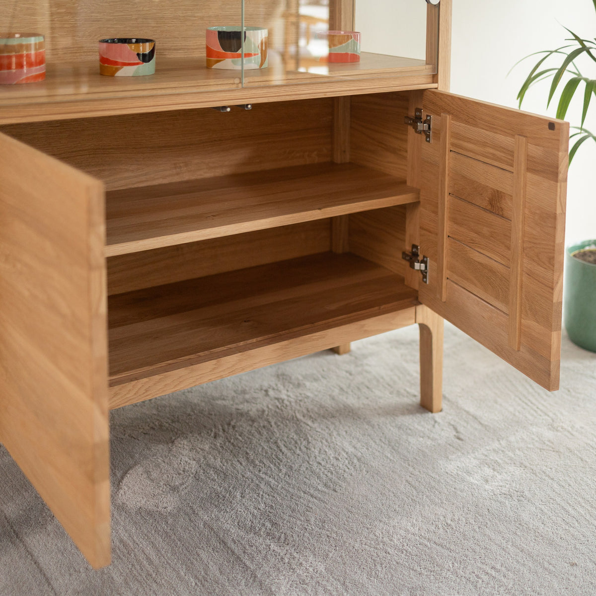 Vitrina de madera maciza roble CREATIV | VESKOR