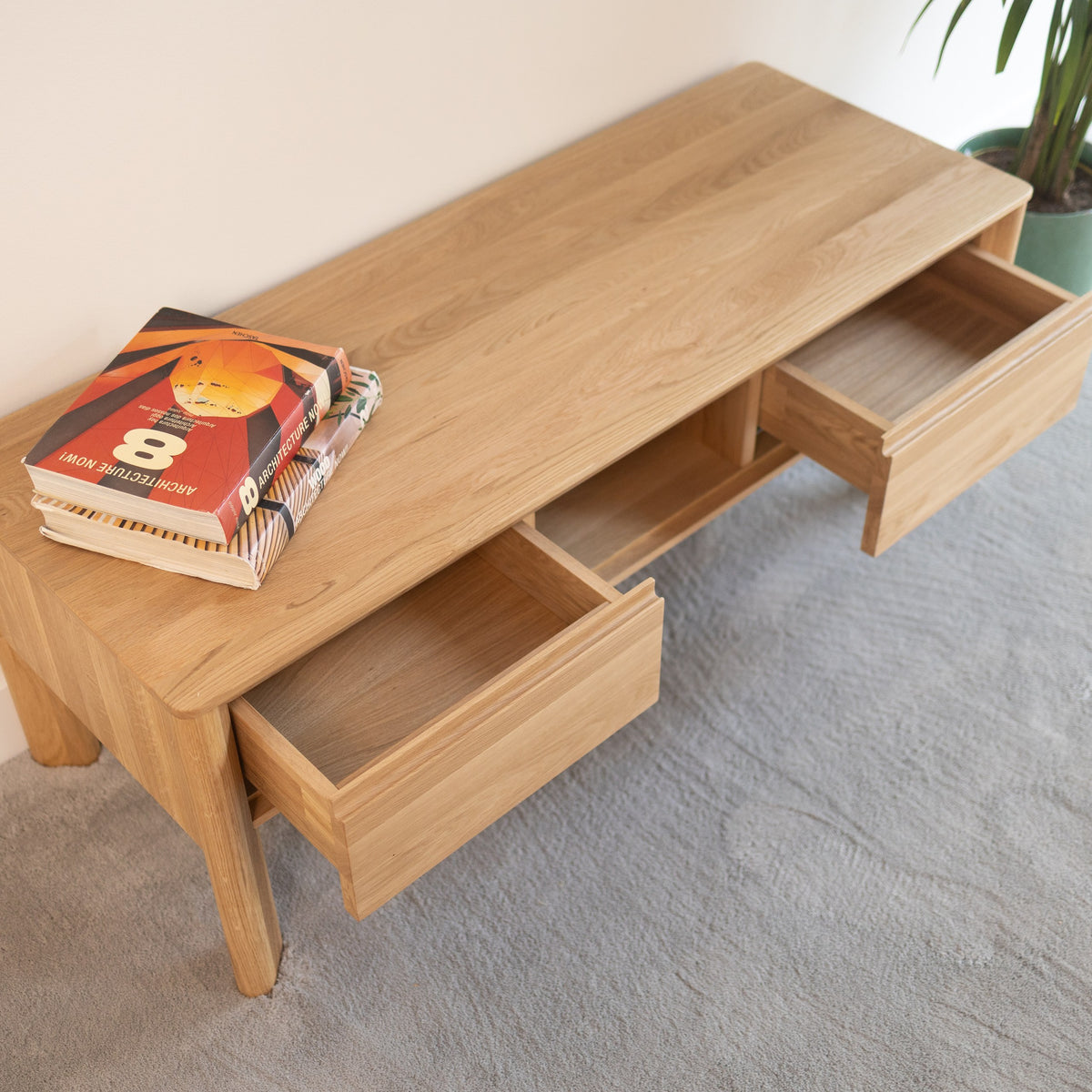 Mueble de TV de madera maciza de Roble Dita | VESKOR
