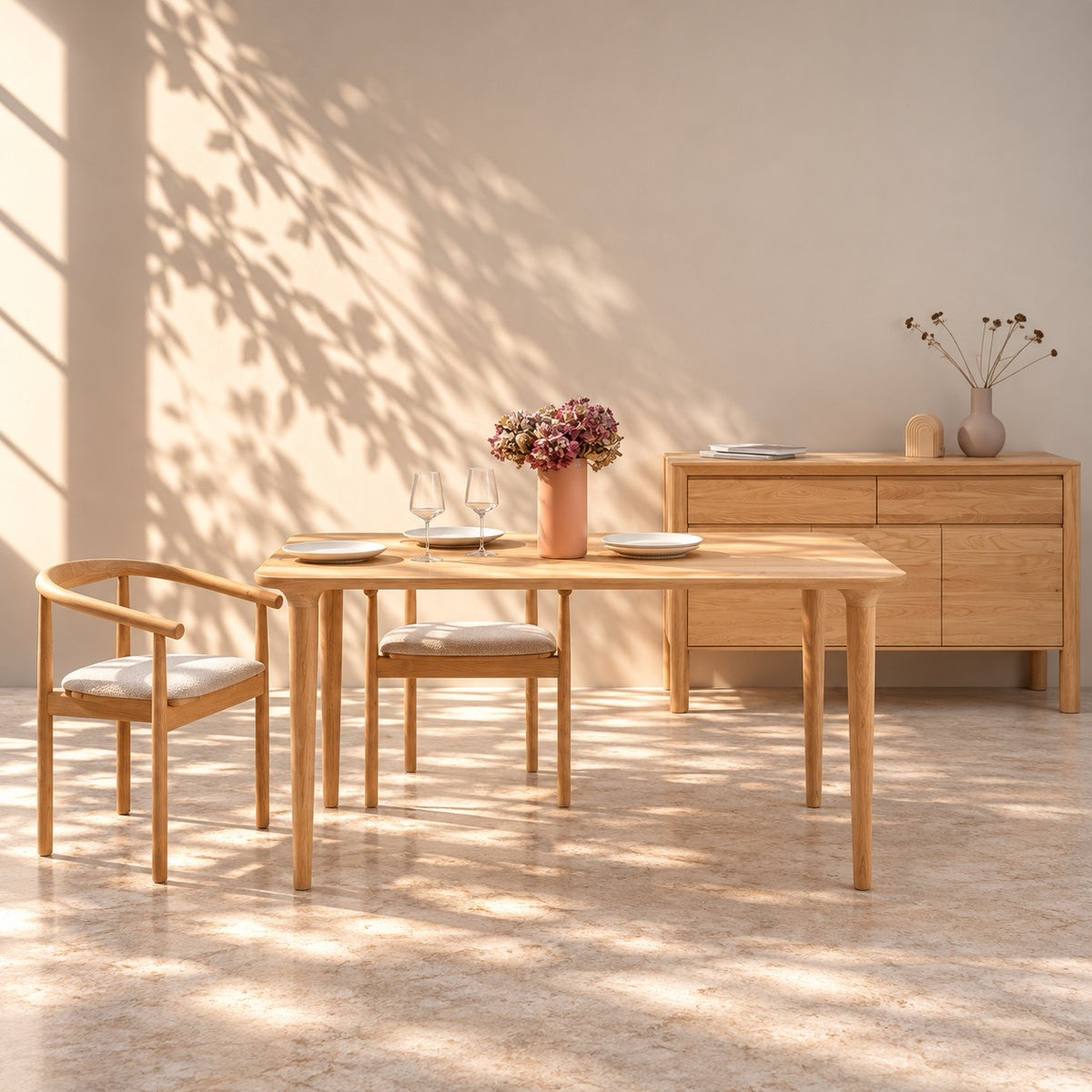 Mesa de comedor de madera maciza de haya fija Bond | VESKOR