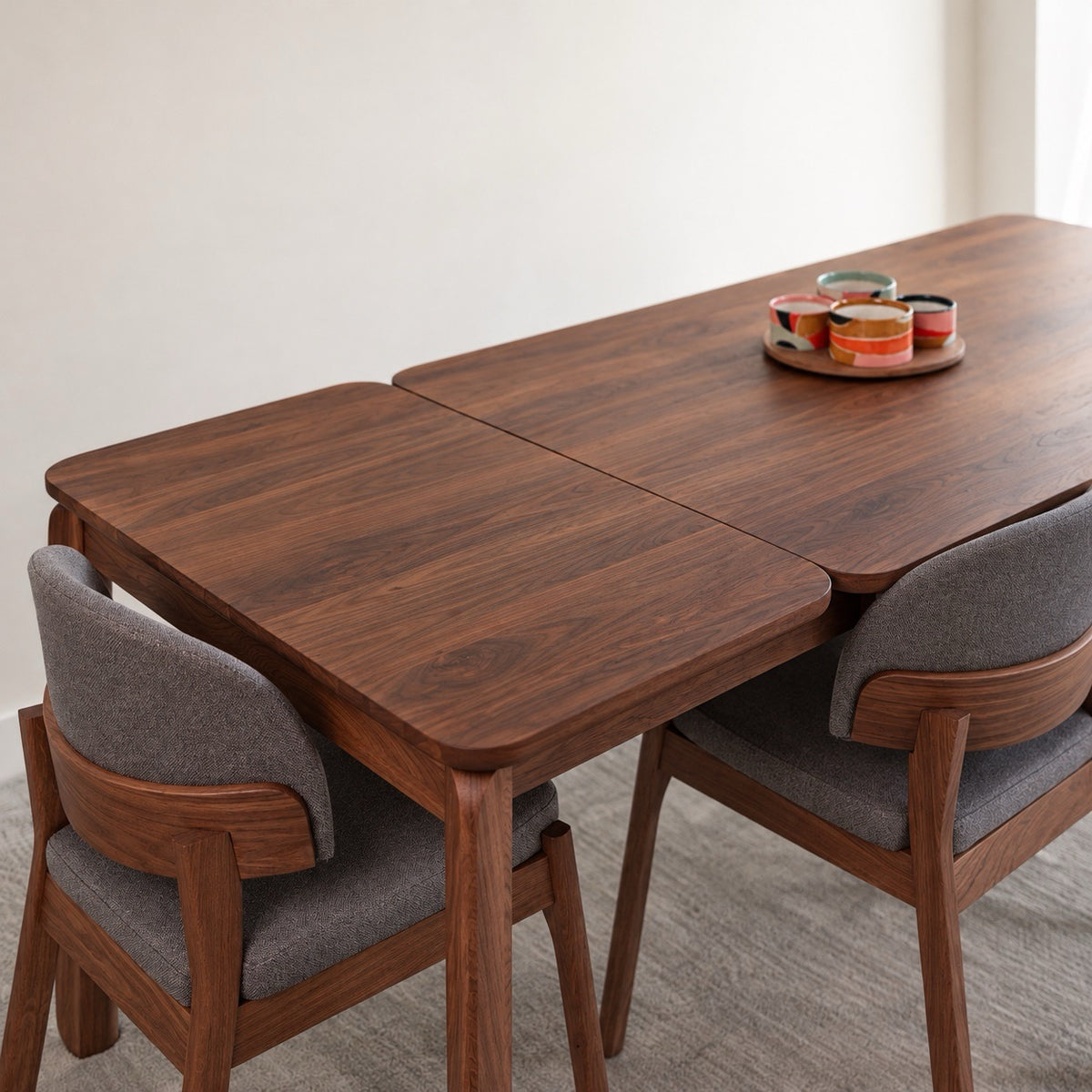 Mesa de comedor de madera maciza de nogal extensible Golf | VESKOR