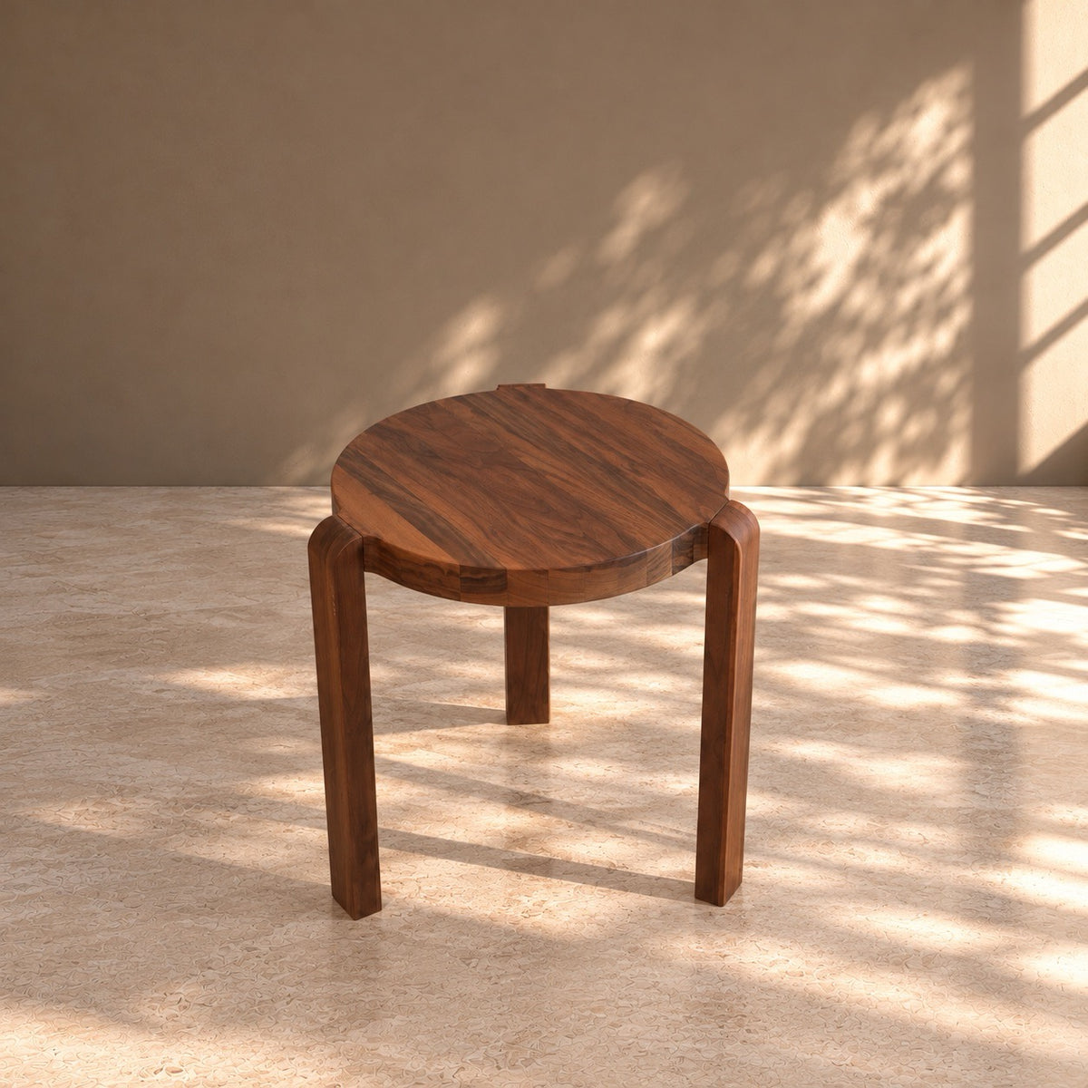 Mesa de centro de madera maciza de nogal Opus | VESKOR